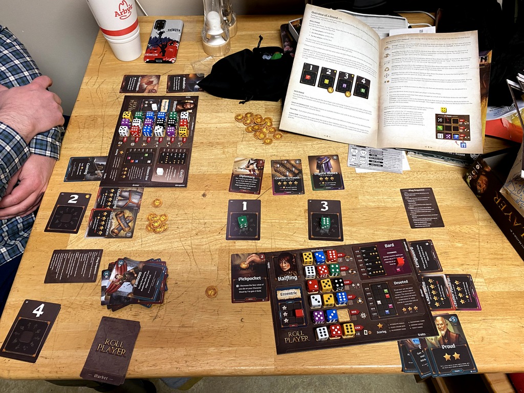 It's the return of the kitchen table!