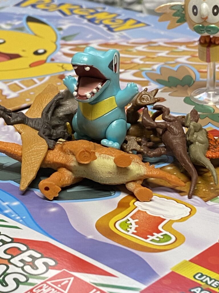 Totodile reigns supreme in today’s #Pokemon #AdventCalendar!